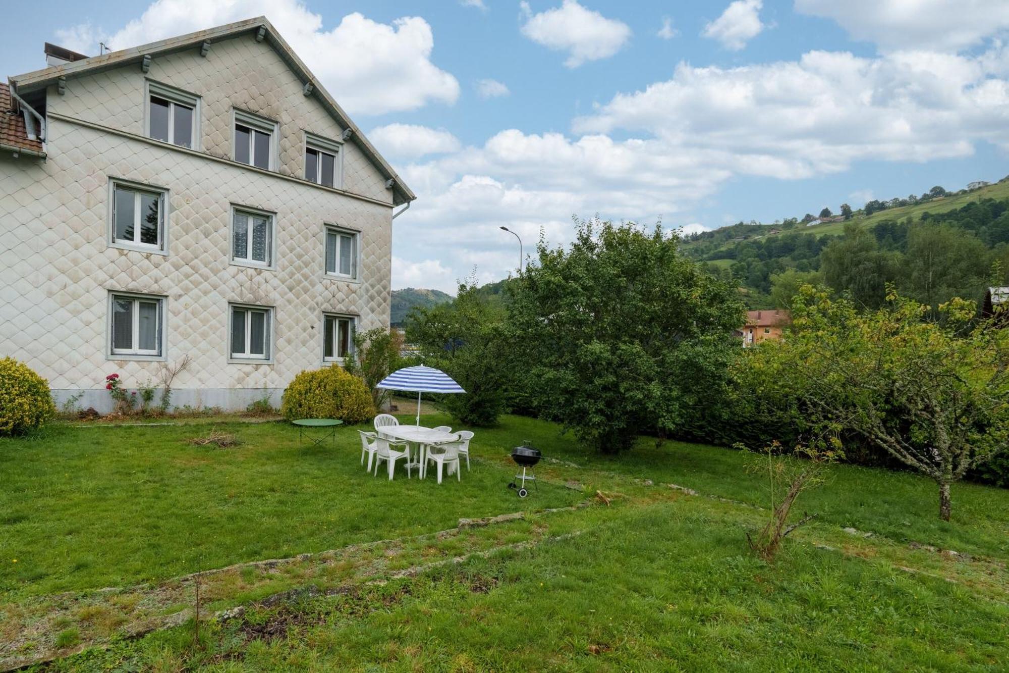 Les Proyes - Appt Pour 6 Avec Jardin Apartment
